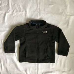Kids Black North Face Fleece Jacket, size 3T